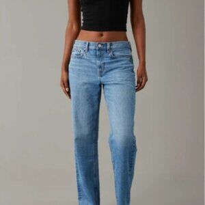 American Eagle Low Rise Baggy Straight Jeans NWT Size 8